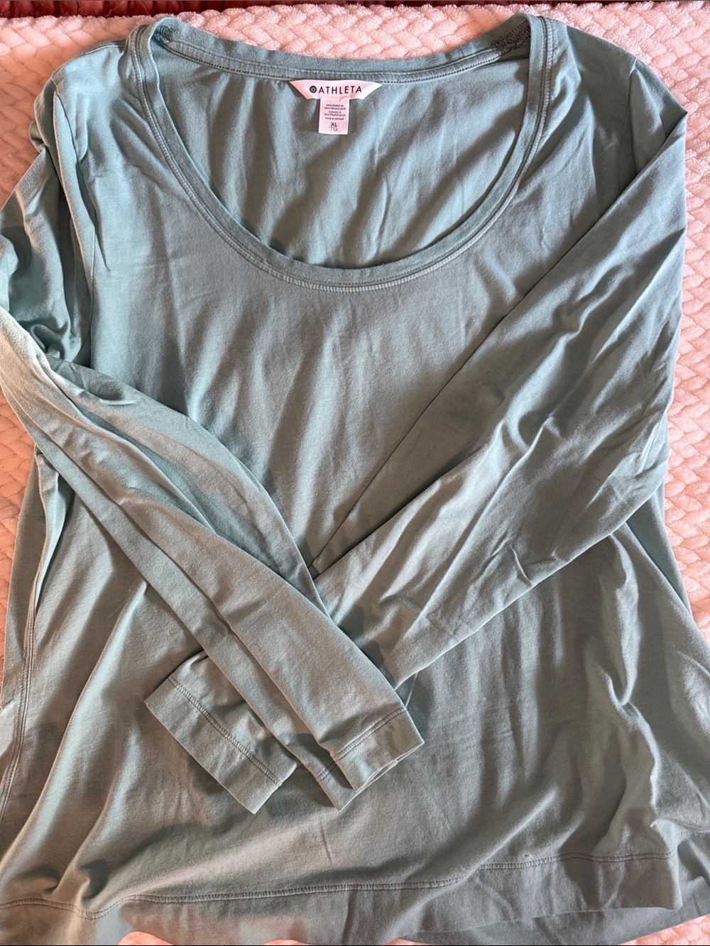 Athleta Scoop Neck Long-Sleeve Top in Light Sage Green